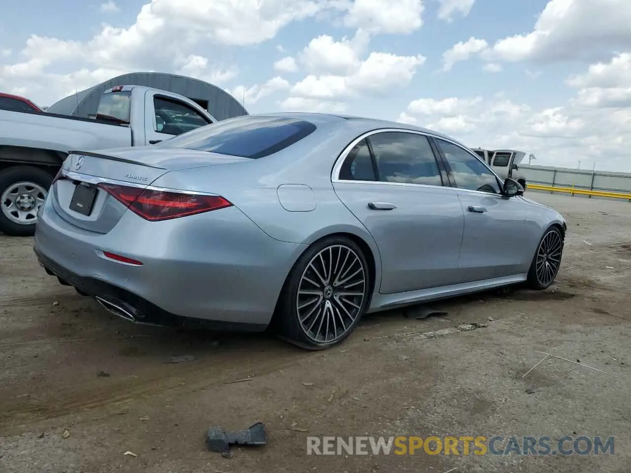 3 Фотография поврежденного автомобиля W1K6G7GB5NA105257 MERCEDES-BENZ S-CLASS 2022