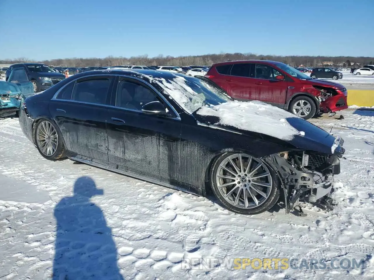 4 Photograph of a damaged car W1K6G7GB7NA158090 MERCEDES-BENZ S-CLASS 2022
