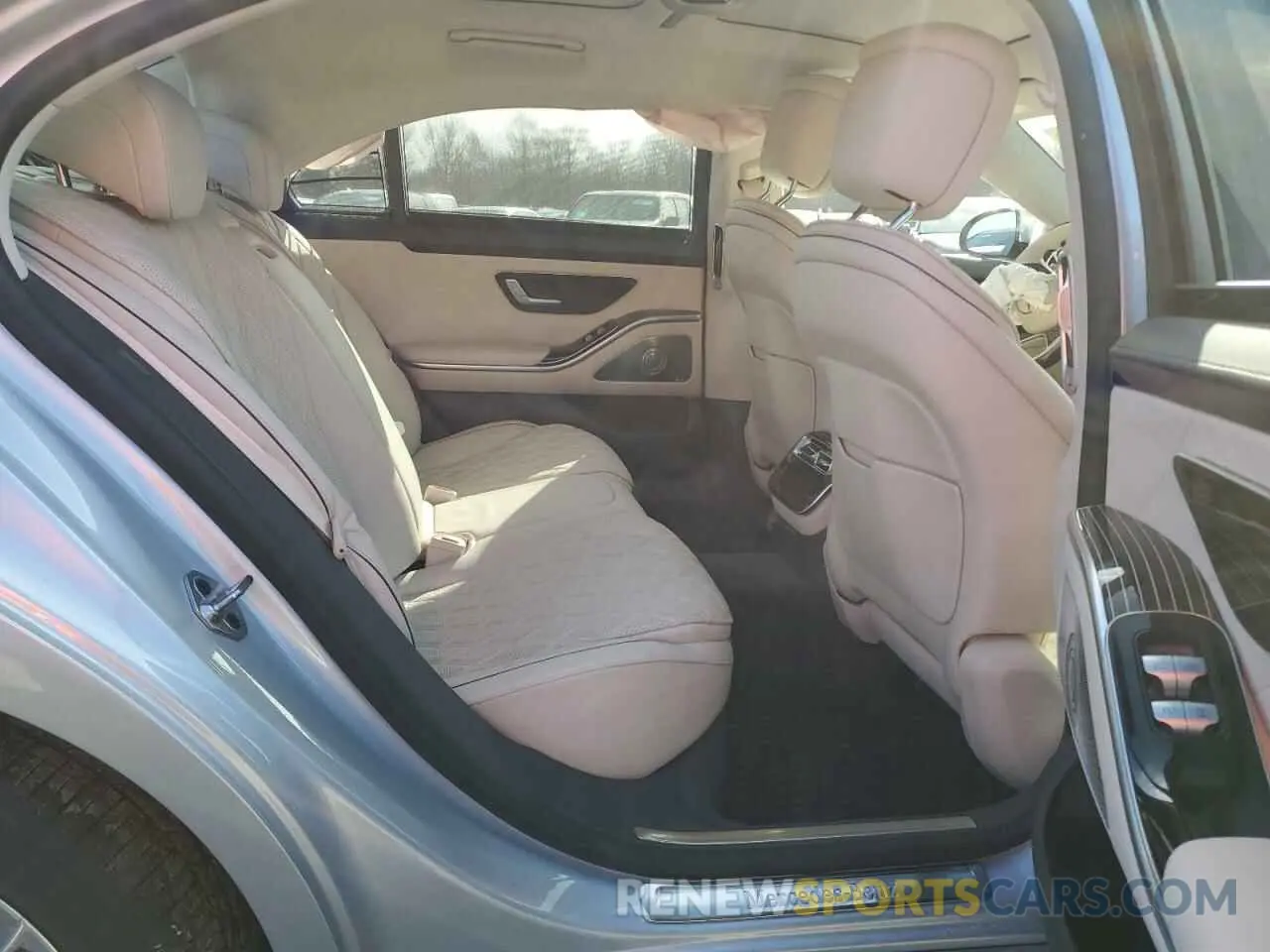 10 Photograph of a damaged car W1K6G7GB8NA111117 MERCEDES-BENZ S-CLASS 2022