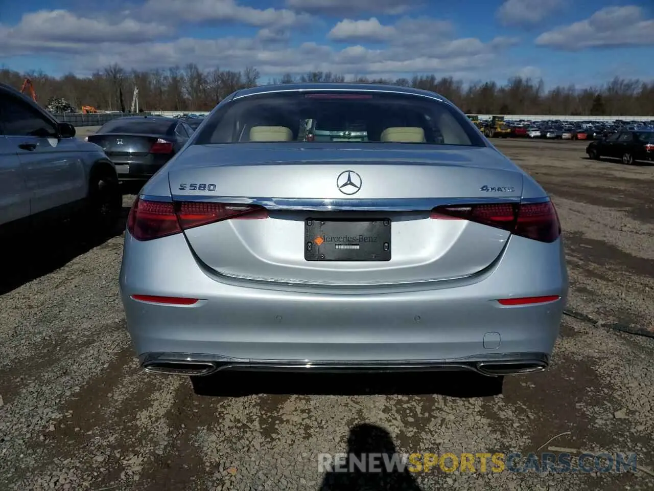 6 Photograph of a damaged car W1K6G7GB8NA111117 MERCEDES-BENZ S-CLASS 2022
