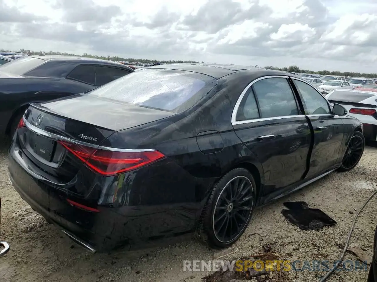 3 Фотография поврежденного автомобиля W1K6G7GB9NA129982 MERCEDES-BENZ S-CLASS 2022