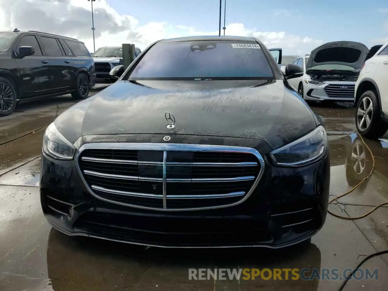 5 Photograph of a damaged car W1K6G6DB2PA174022 MERCEDES-BENZ S-CLASS 2023