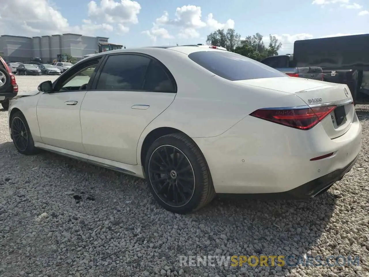 2 Photograph of a damaged car W1K6G7GB0PA176076 MERCEDES-BENZ S-CLASS 2023