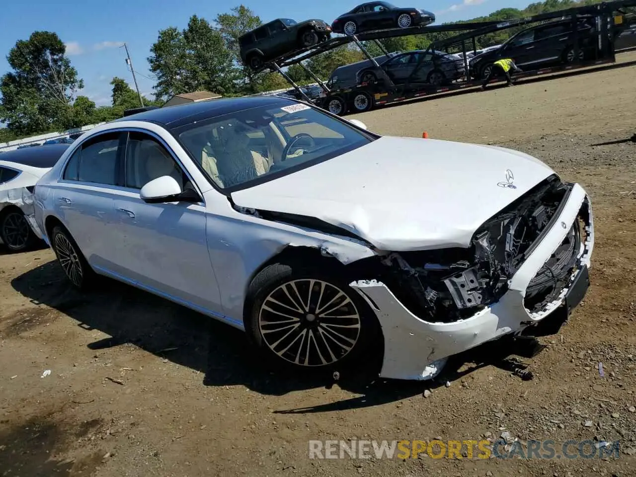 4 Photograph of a damaged car W1K6G7GB1RA282104 MERCEDES-BENZ S-CLASS 2024