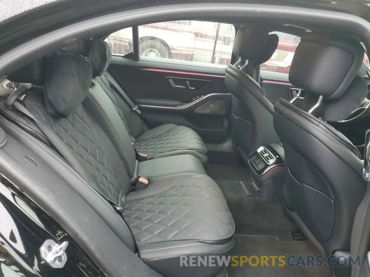10 Photograph of a damaged car W1K6G7GB6RA275360 MERCEDES-BENZ S-CLASS 2024