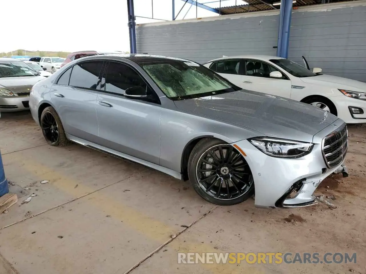 4 Photograph of a damaged car W1K6G7GBXRA248887 MERCEDES-BENZ S-CLASS 2024