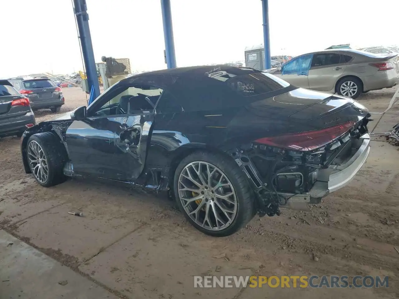 2 Photograph of a damaged car W1KVK8BB3SF024036 MERCEDES-BENZ SL-CLASS 2025