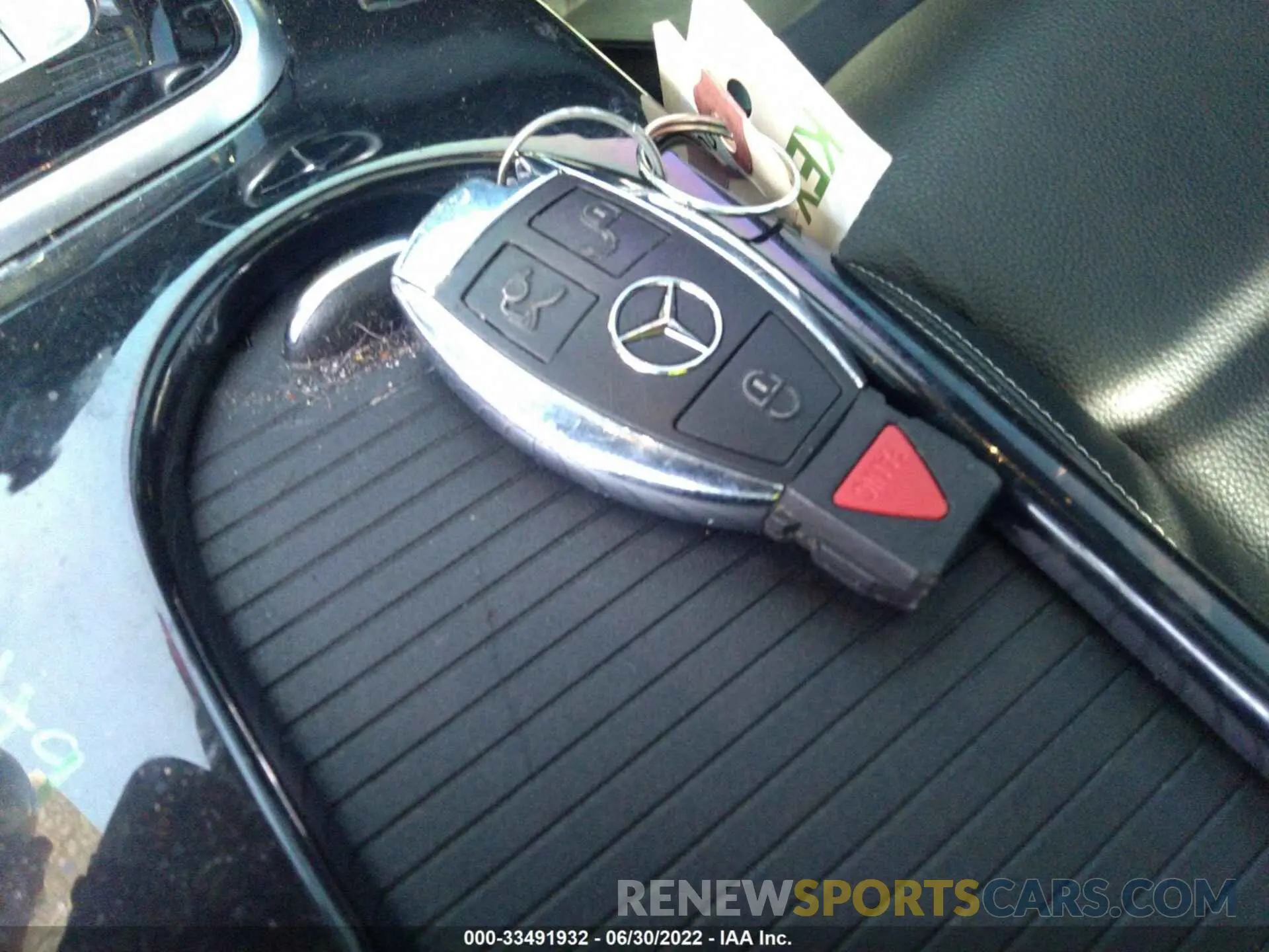 11 Photograph of a damaged car W1KPK3JA2LF169977 MERCEDES-BENZ SLC 2020