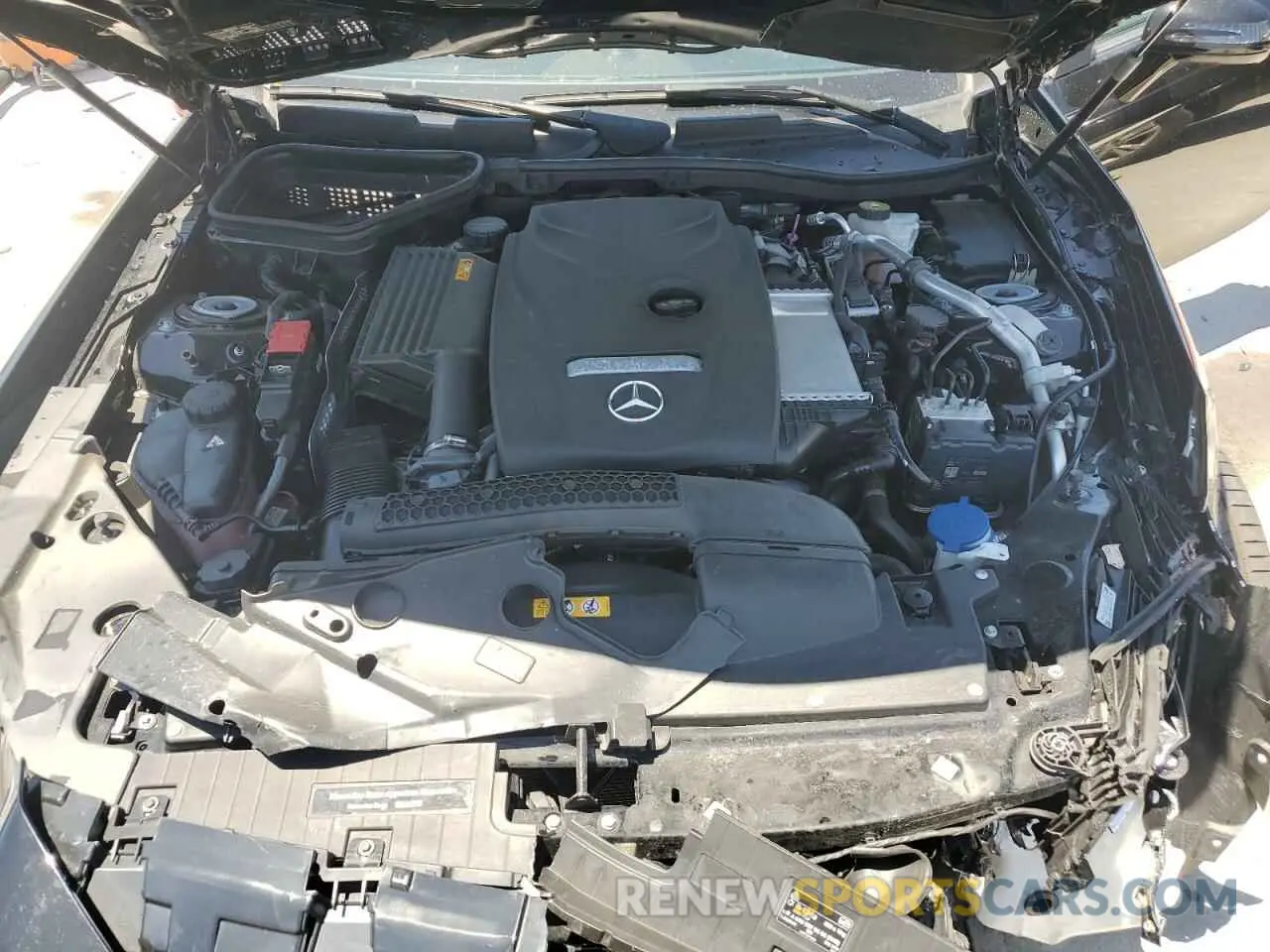 11 Фотография поврежденного автомобиля WDDPK3JA3KF160252 MERCEDES-BENZ SLC-CLASS 2019