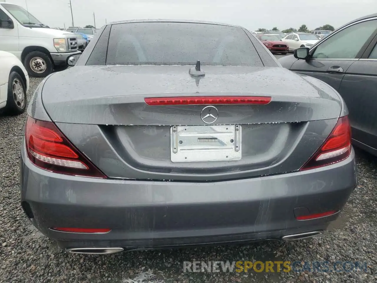 6 Фотография поврежденного автомобиля W1KPK3JA0LF172375 MERCEDES-BENZ SLC-CLASS 2020