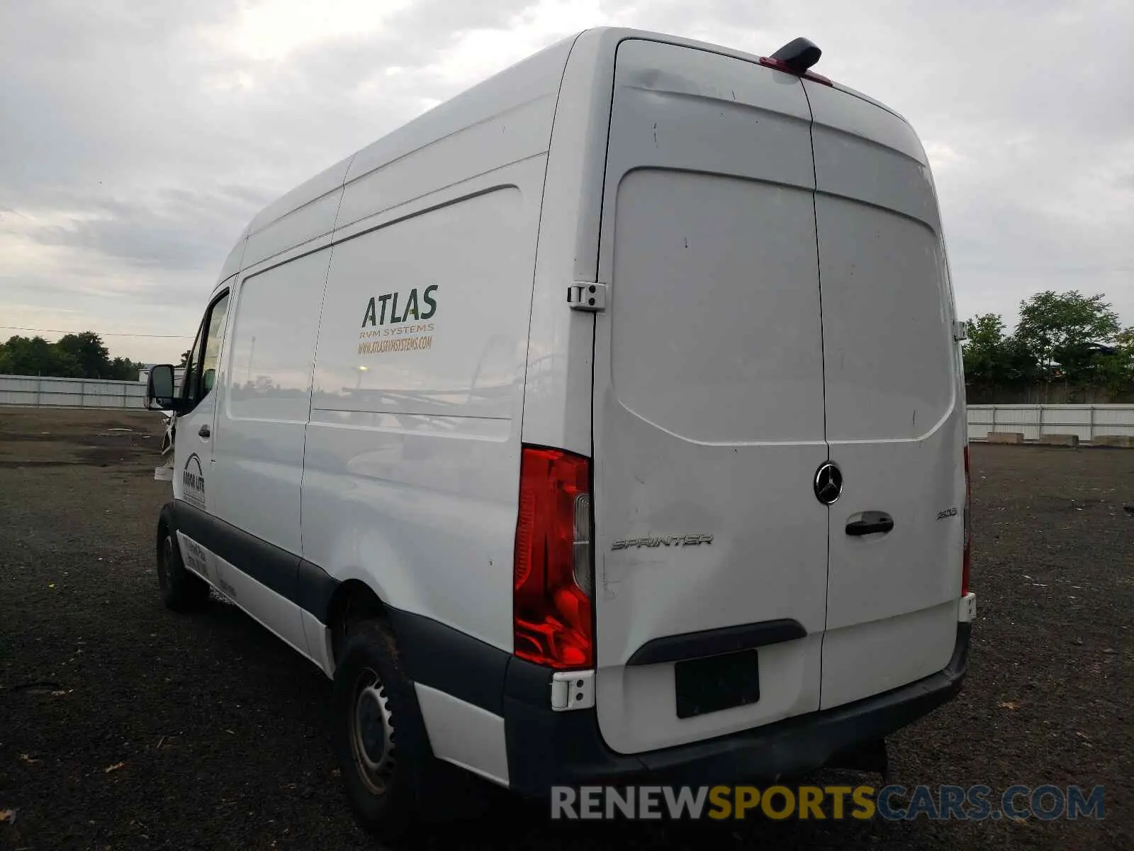 3 Photograph of a damaged car WD3PF0CD2KP055338 MERCEDES-BENZ SPRINTER 2019