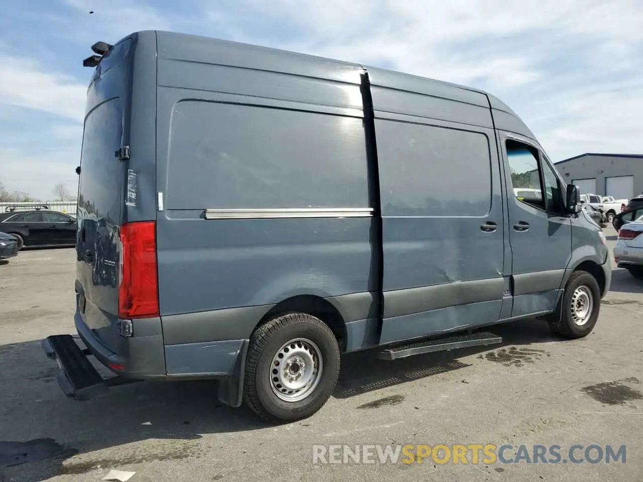 3 Photograph of a damaged car WD4PF0CD7KP082935 MERCEDES-BENZ SPRINTER 2019