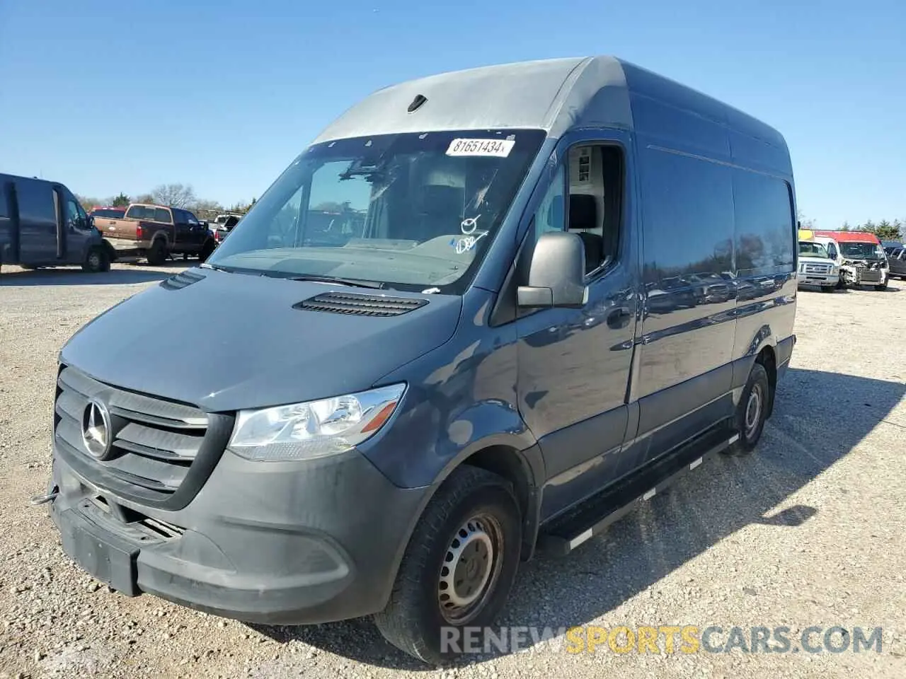 1 Фотография поврежденного автомобиля WD4PF0CDXKT004656 MERCEDES-BENZ SPRINTER 2019
