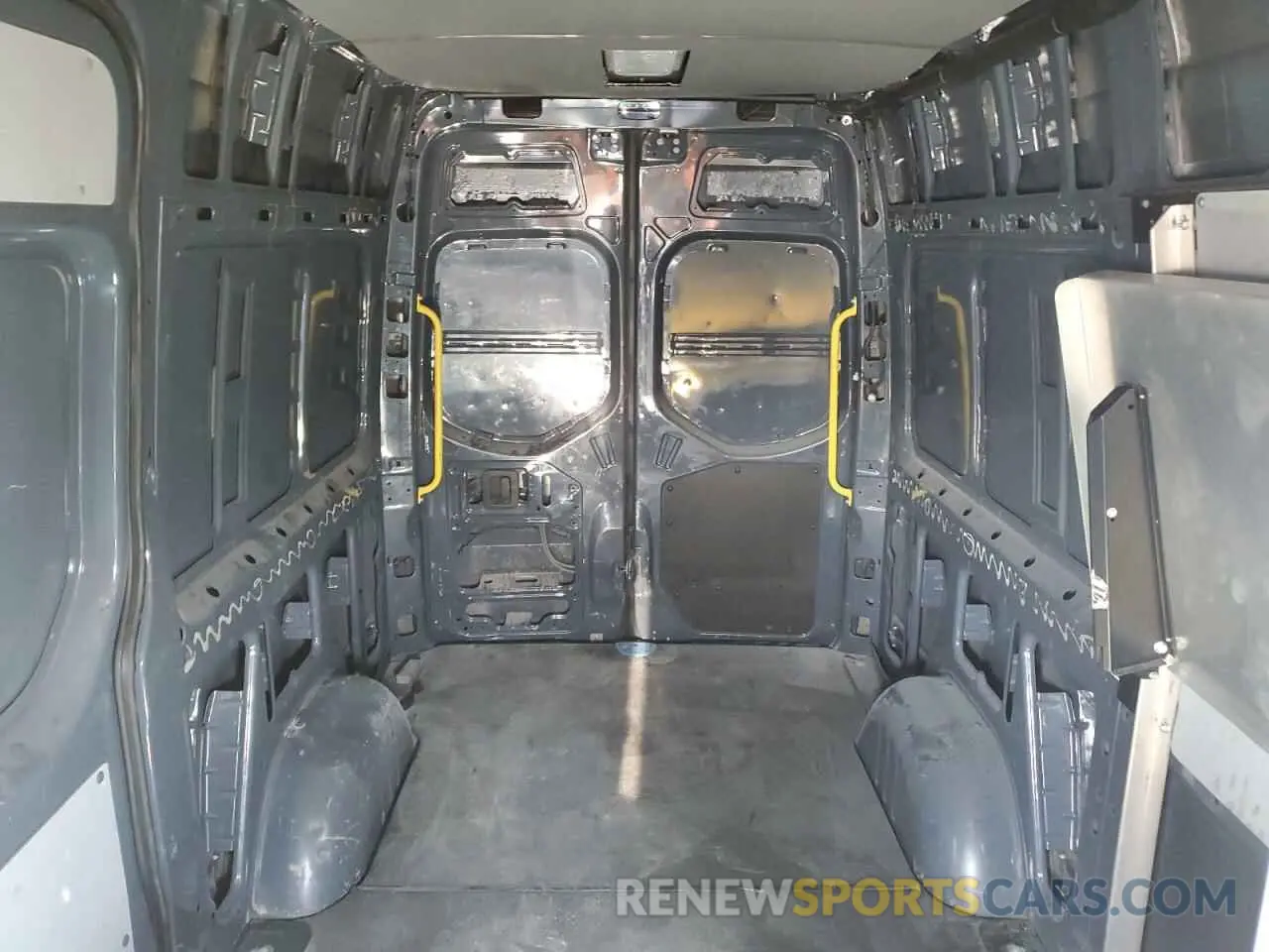 10 Фотография поврежденного автомобиля WD4PF0CDXKT004656 MERCEDES-BENZ SPRINTER 2019