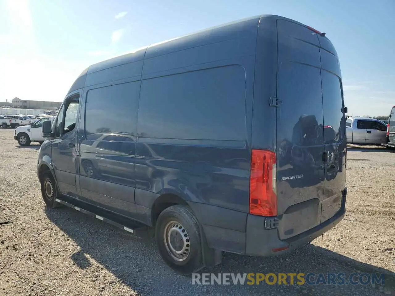 2 Фотография поврежденного автомобиля WD4PF0CDXKT004656 MERCEDES-BENZ SPRINTER 2019