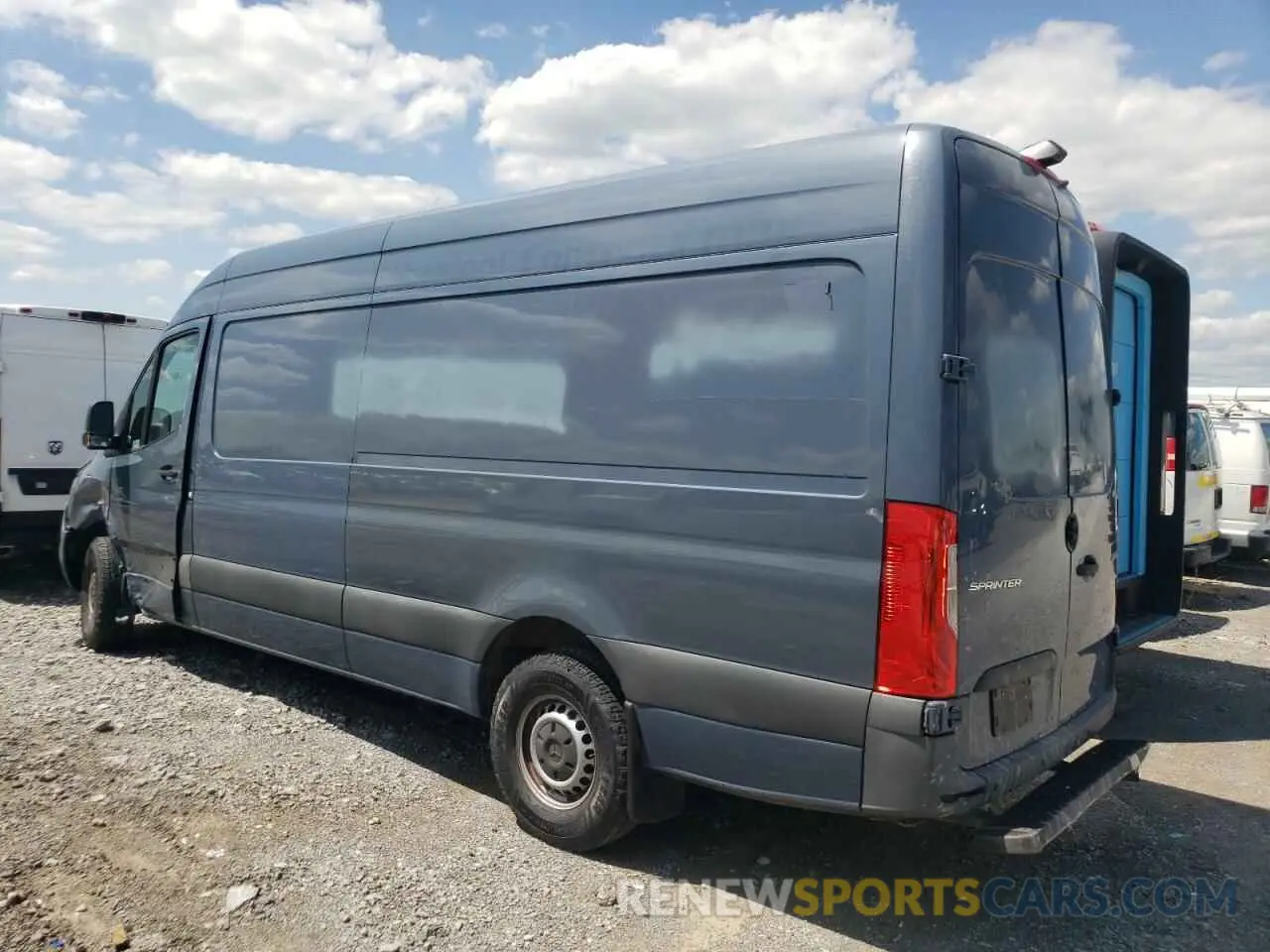 2 Photograph of a damaged car WD4PF1CD1KT012554 MERCEDES-BENZ SPRINTER 2019