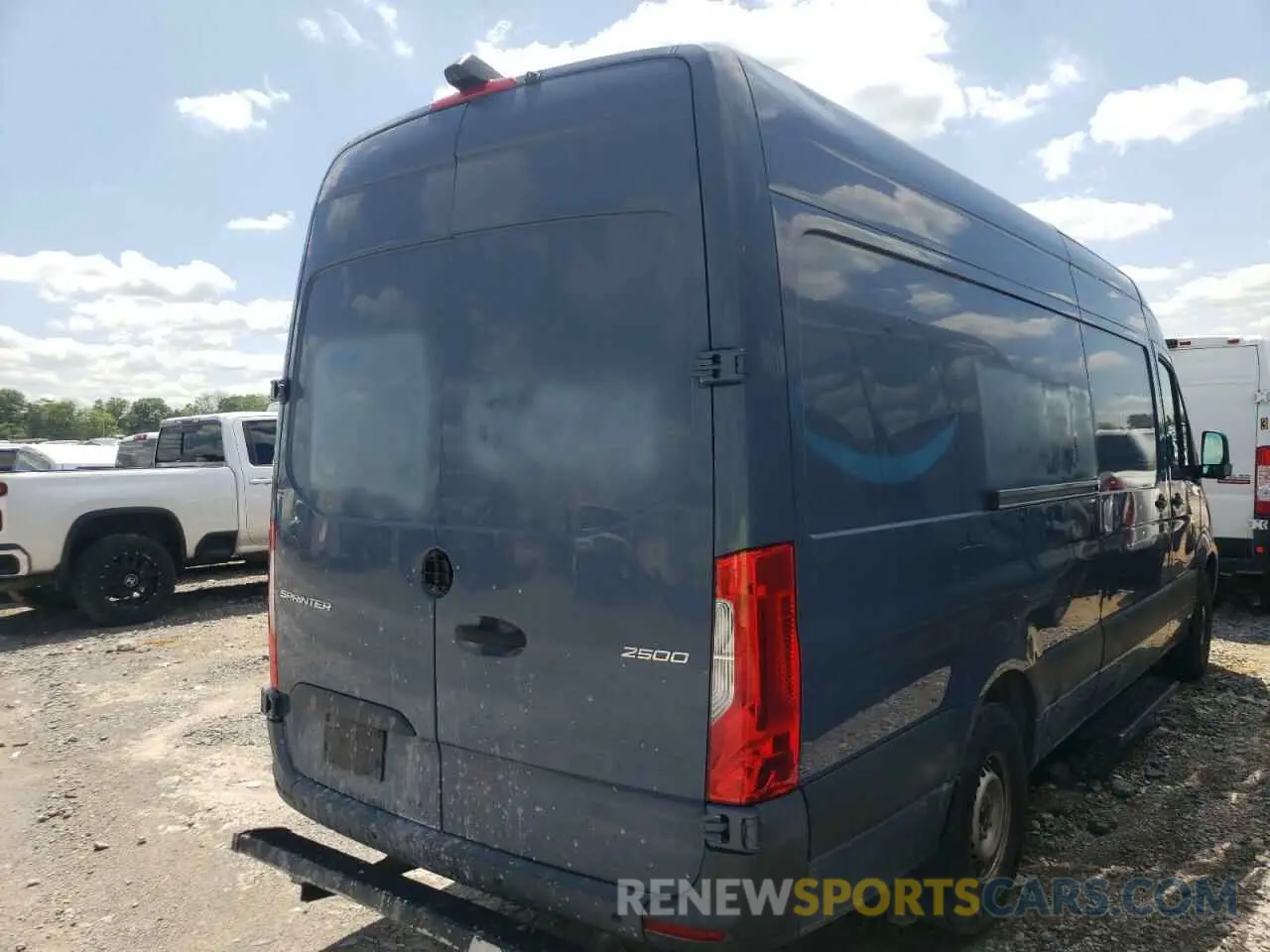 3 Photograph of a damaged car WD4PF1CD1KT012554 MERCEDES-BENZ SPRINTER 2019