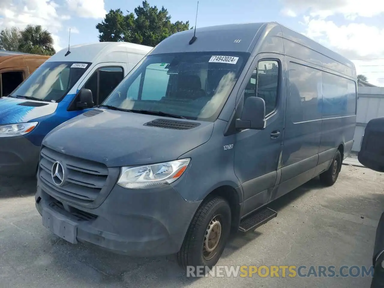 1 Photograph of a damaged car WD4PF1CD3KP138892 MERCEDES-BENZ SPRINTER 2019
