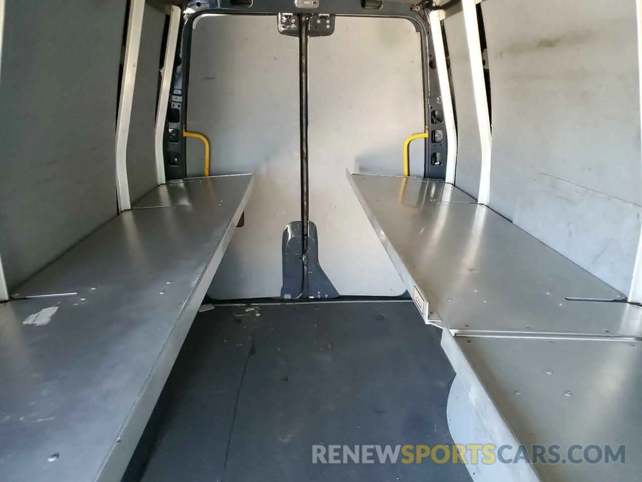 10 Photograph of a damaged car WD4PF1CD3KP138892 MERCEDES-BENZ SPRINTER 2019