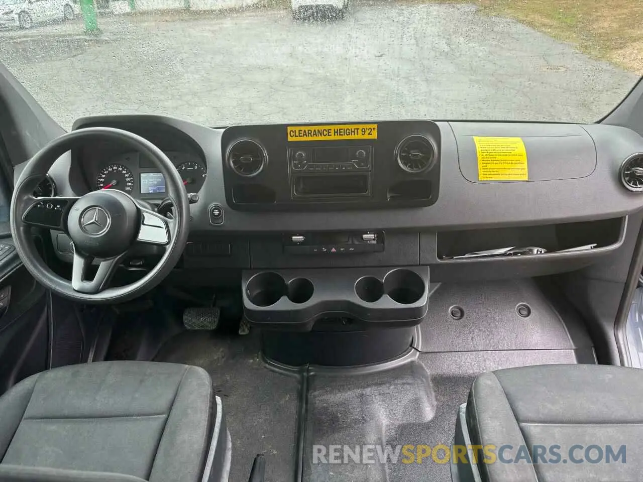 9 Photograph of a damaged car WD4PF1CD5KT006482 MERCEDES-BENZ SPRINTER 2019