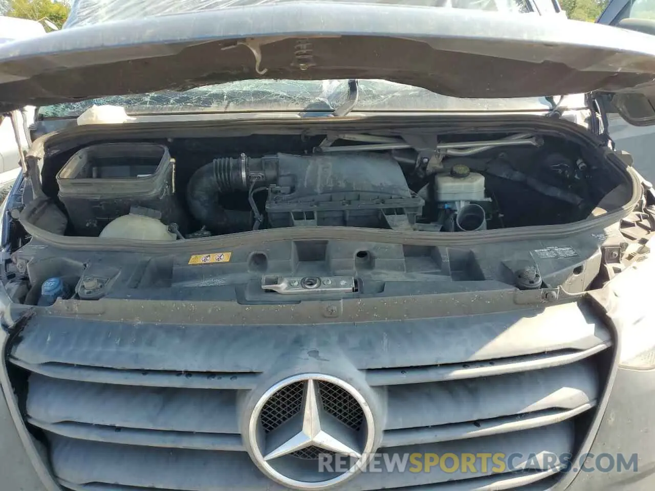12 Photograph of a damaged car WD4PF1CD8KP140749 MERCEDES-BENZ SPRINTER 2019