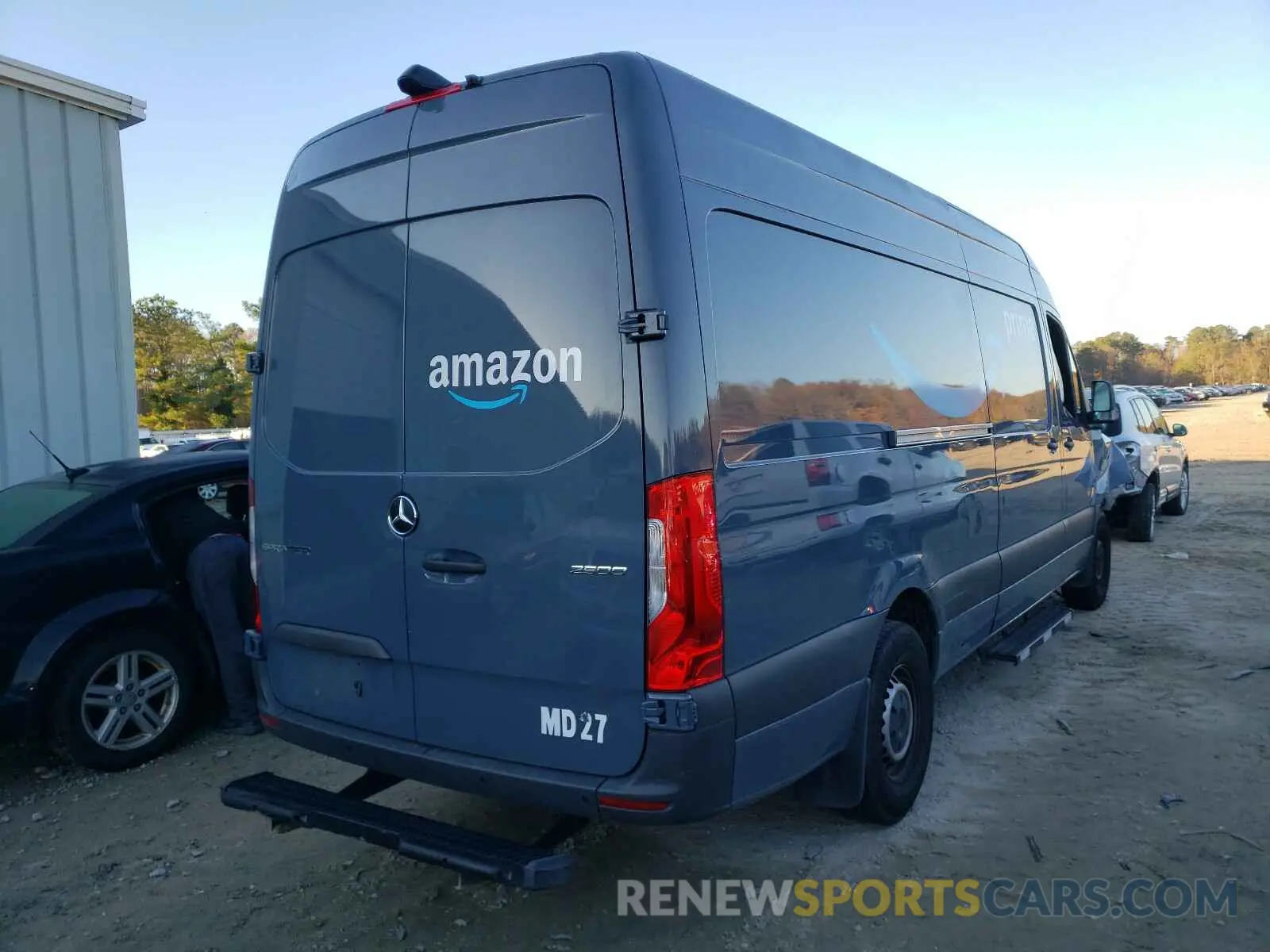4 Photograph of a damaged car WD4PF1CDXKP127016 MERCEDES-BENZ SPRINTER 2019