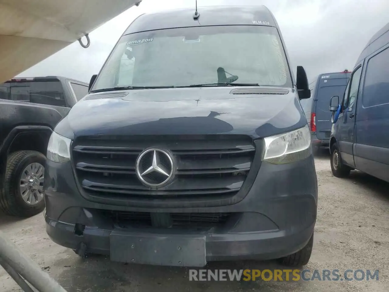 5 Photograph of a damaged car WD4PF1CDXKP130787 MERCEDES-BENZ SPRINTER 2019