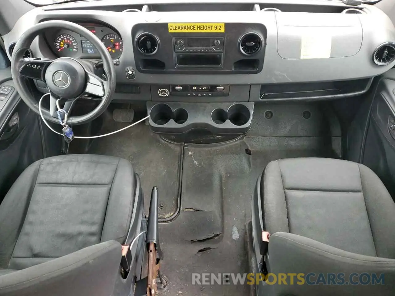8 Фотография поврежденного автомобиля WD4PF1CDXKP147802 MERCEDES-BENZ SPRINTER 2019