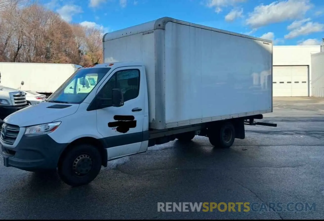 2 Photograph of a damaged car WDAPF4CD1KN020737 MERCEDES-BENZ SPRINTER 2019