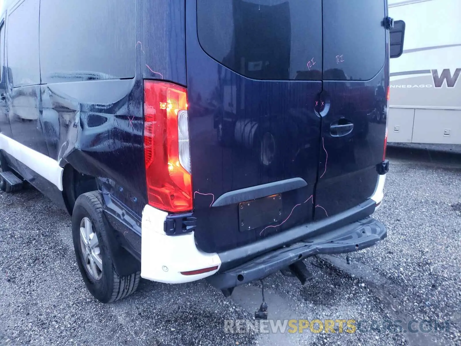 9 Photograph of a damaged car WDZFF0CD8KT010154 MERCEDES-BENZ SPRINTER 2019