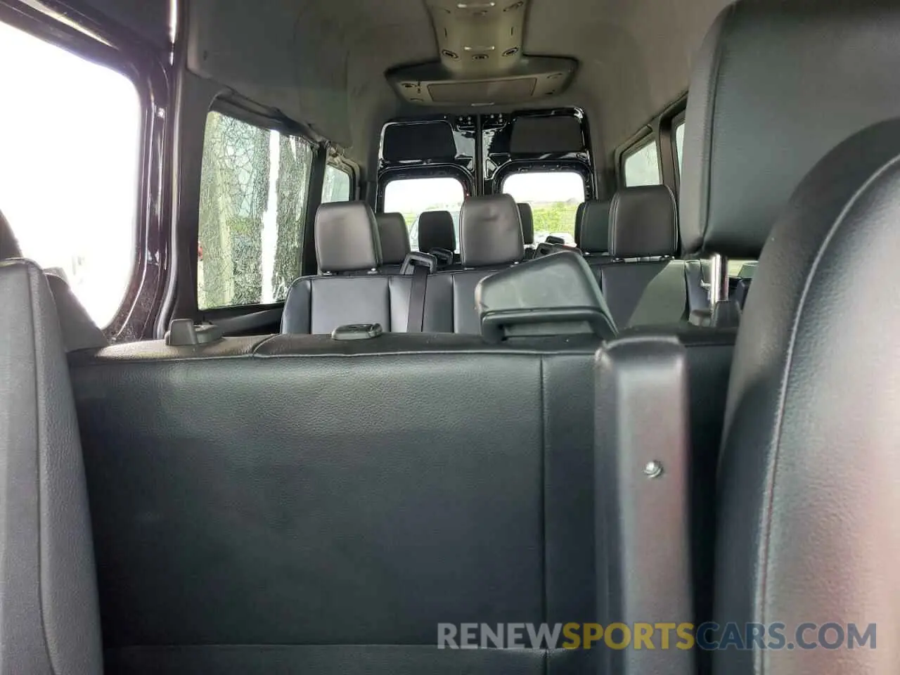 10 Фотография поврежденного автомобиля WDZPF1ED2KT014661 MERCEDES-BENZ SPRINTER 2019