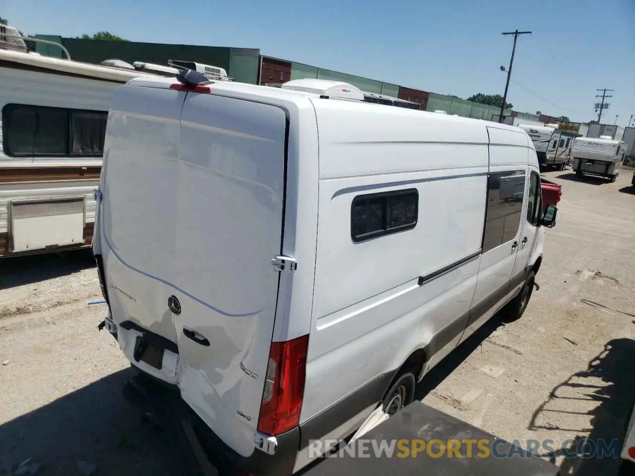 4 Photograph of a damaged car W1W4ECVY9LT023531 MERCEDES-BENZ SPRINTER 2020