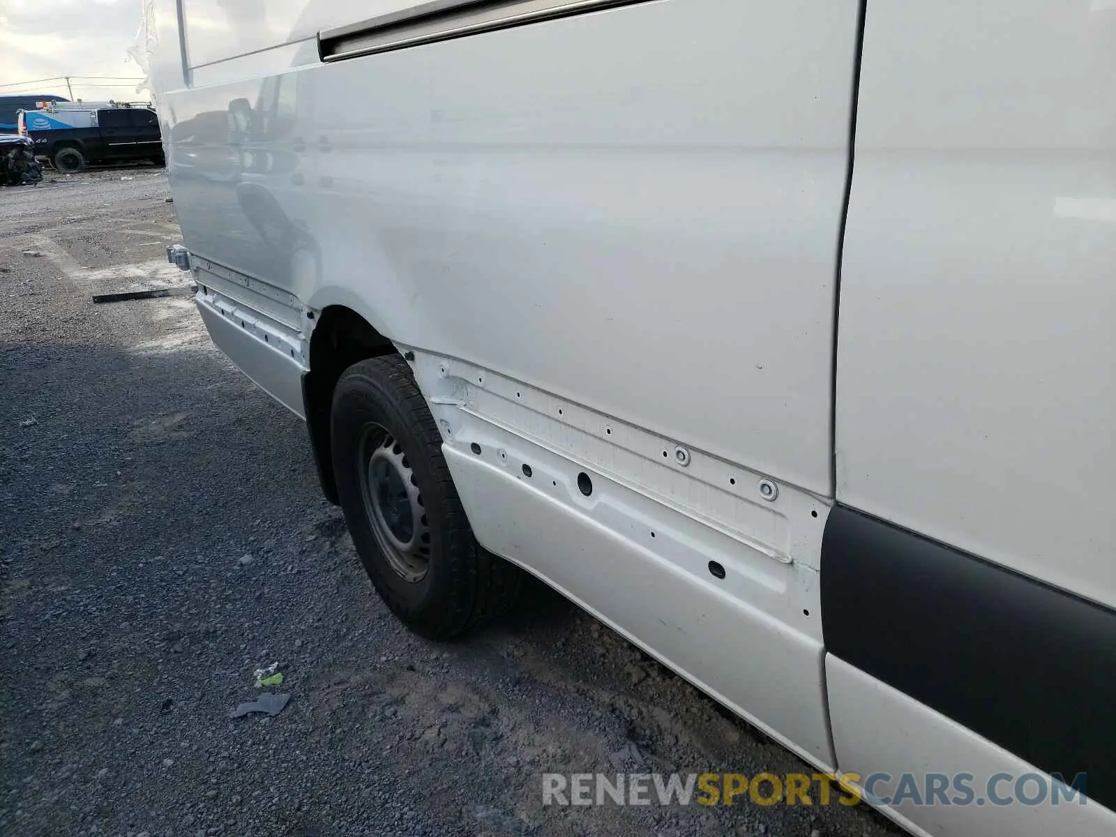 9 Photograph of a damaged car W1W4EDHY6LT033838 MERCEDES-BENZ SPRINTER 2020