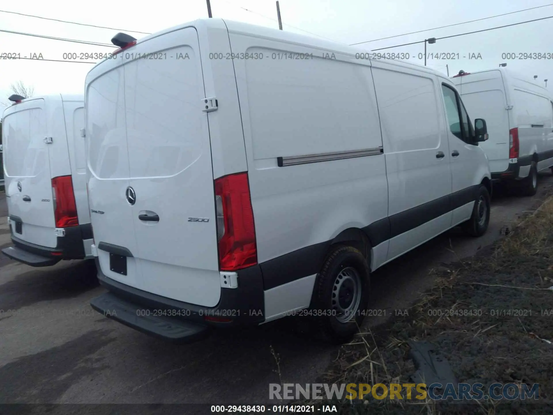 4 Photograph of a damaged car W1Y4EBHY5LT042963 MERCEDES-BENZ SPRINTER 2020