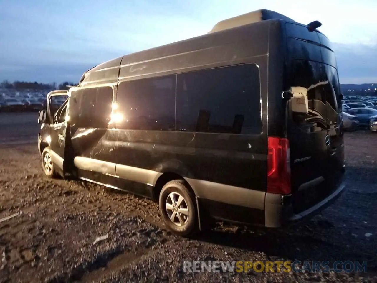 2 Фотография поврежденного автомобиля W1Z4EGHY1LT031208 MERCEDES-BENZ SPRINTER 2020