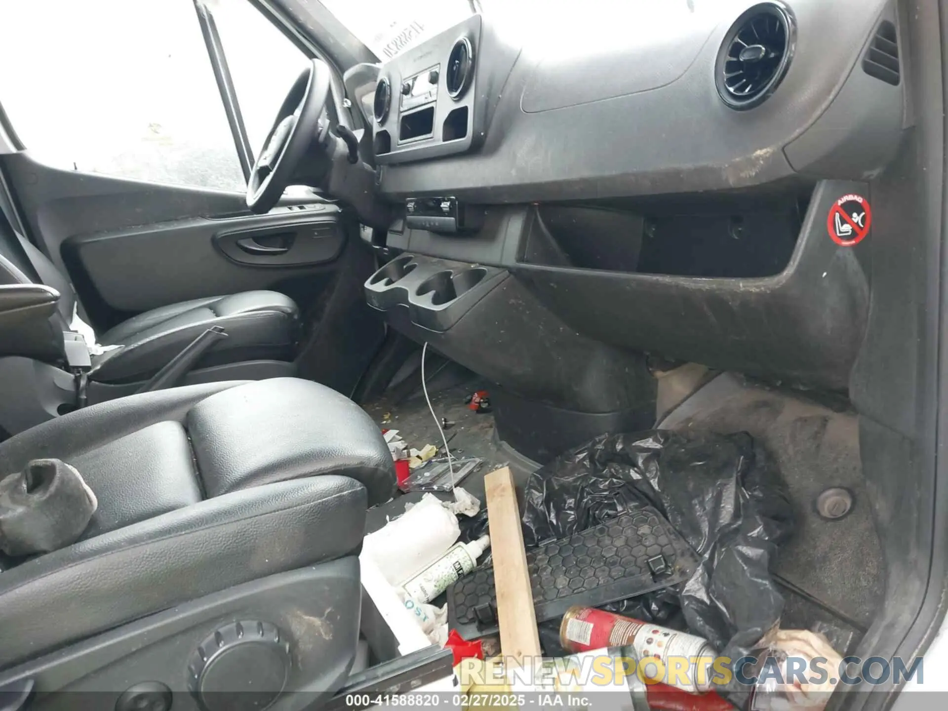 5 Photograph of a damaged car W1Y4ECHY5MT079017 MERCEDES-BENZ SPRINTER 2021