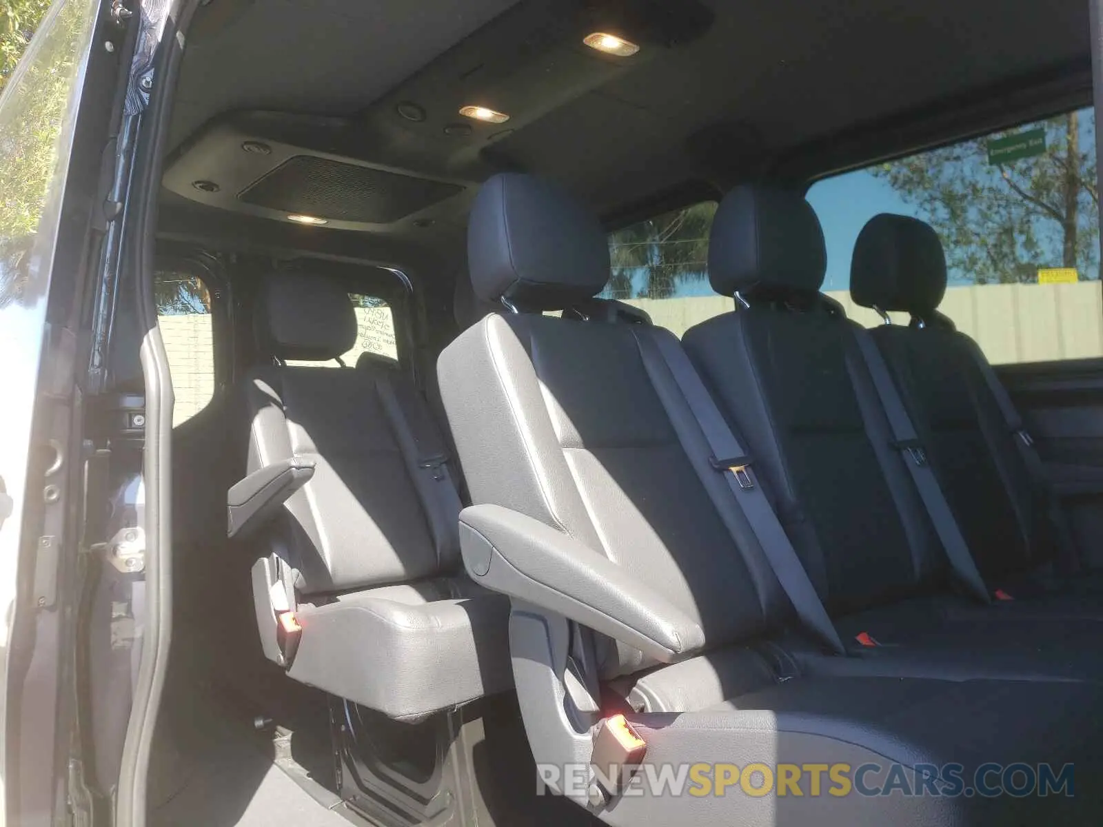 6 Photograph of a damaged car W1Z40FHY1MT048715 MERCEDES-BENZ SPRINTER 2021
