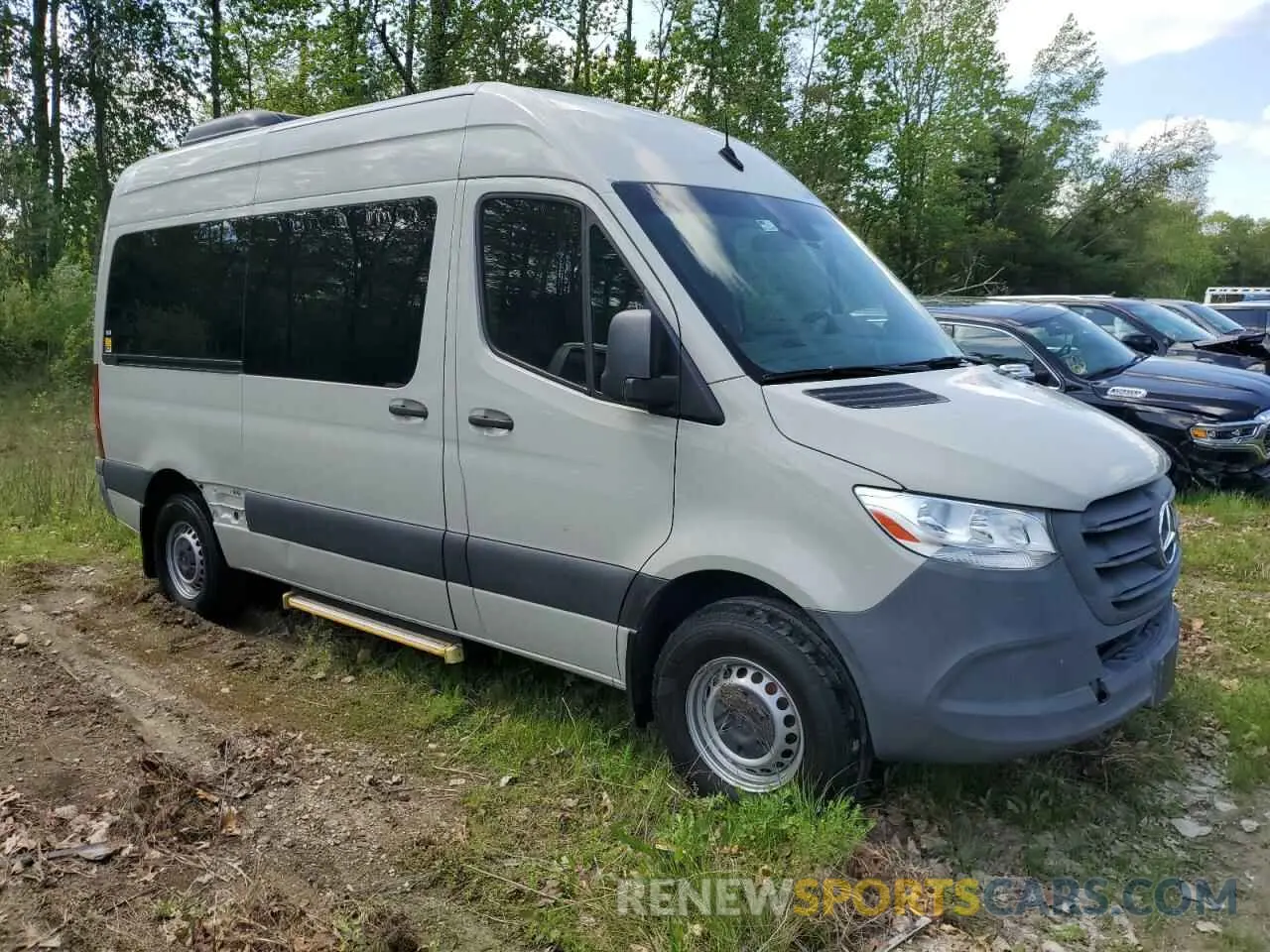 4 Photograph of a damaged car W1Z40FHY4MT063905 MERCEDES-BENZ SPRINTER 2021