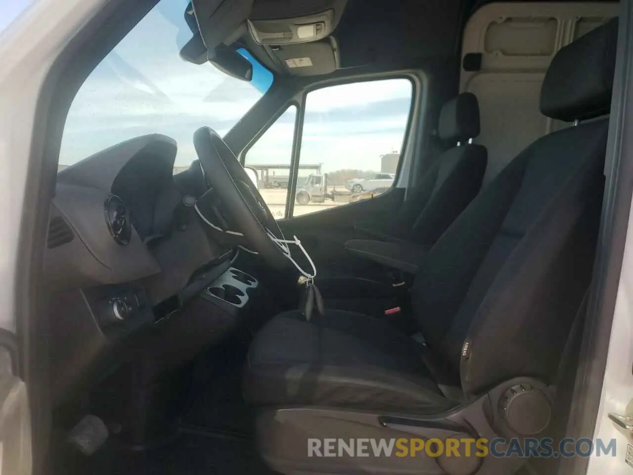 7 Photograph of a damaged car W1Y40CHY0NT105586 MERCEDES-BENZ SPRINTER 2022
