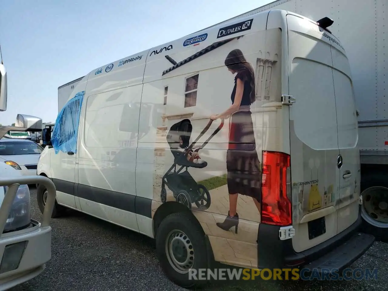 2 Photograph of a damaged car W1Y4DBHY6NP437023 MERCEDES-BENZ SPRINTER 2022