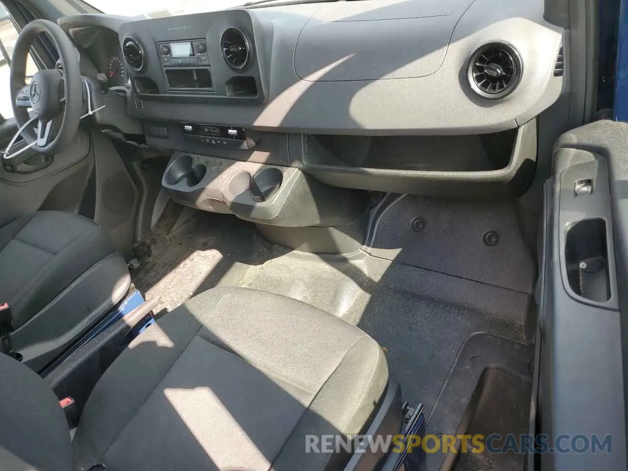 8 Photograph of a damaged car W1Y4ECHY1NT103671 MERCEDES-BENZ SPRINTER 2022