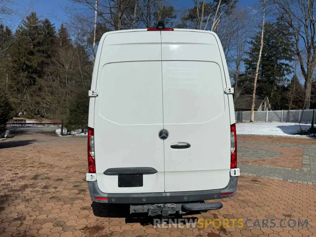10 Photograph of a damaged car W1Y4ECVY0NT105206 MERCEDES-BENZ SPRINTER 2022