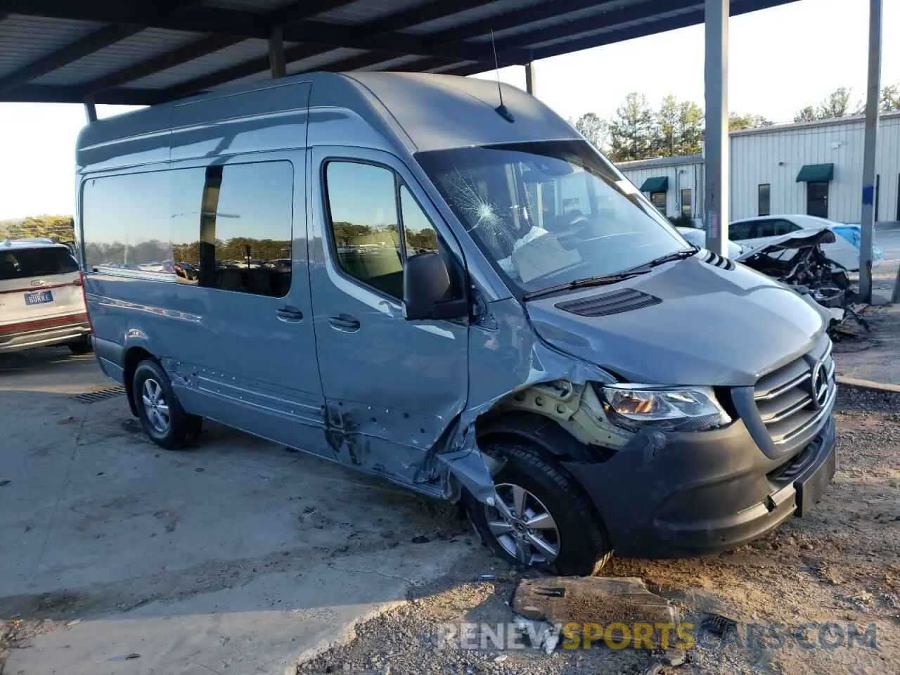 4 Photograph of a damaged car W1W4NBHY6RP664787 MERCEDES-BENZ SPRINTER 2024