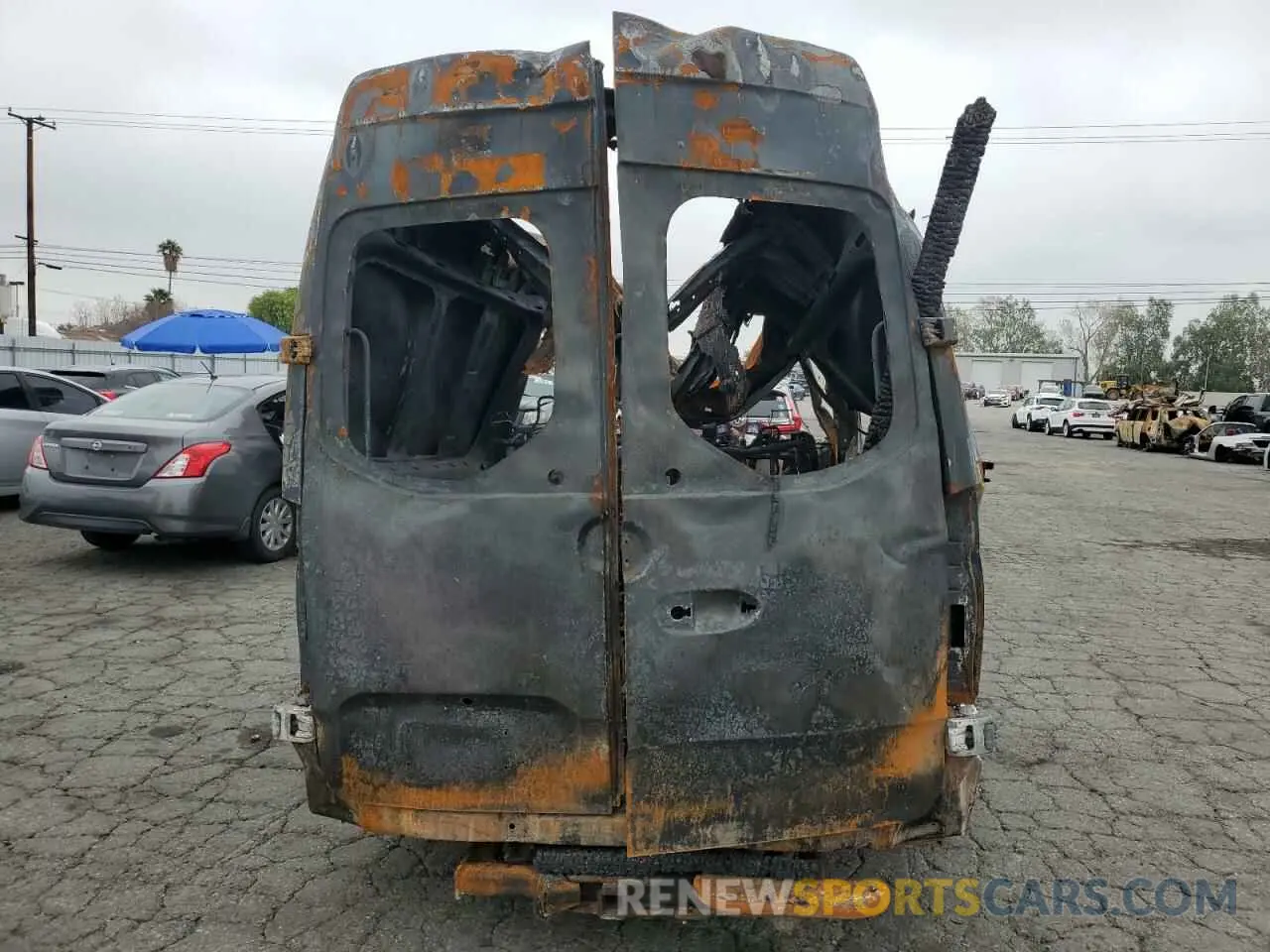 6 Фотография поврежденного автомобиля W1W4NBHY6RT163566 MERCEDES-BENZ SPRINTER 2024