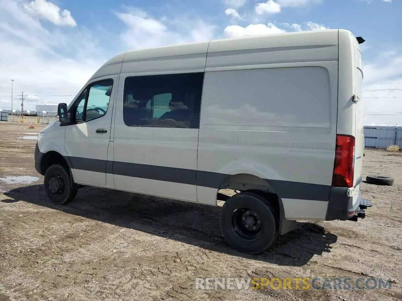 2 Фотография поврежденного автомобиля W1W8NB6Y0RT164426 MERCEDES-BENZ SPRINTER 2024