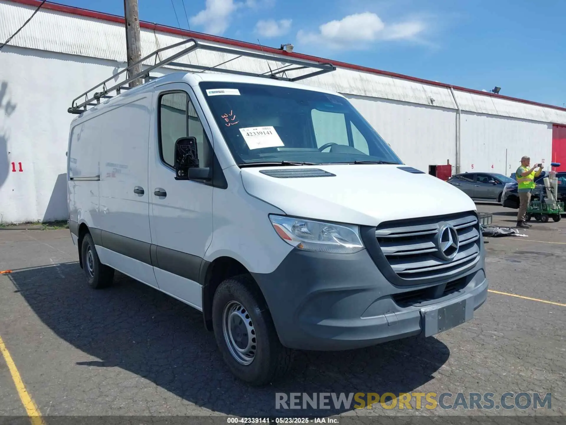 1 Фотография поврежденного автомобиля WD3PF0CD2KP035073 MERCEDES-BENZ SPRINTER 2500 2019