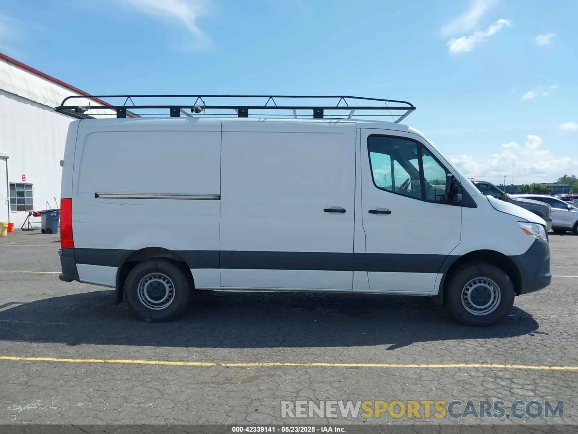 13 Фотография поврежденного автомобиля WD3PF0CD2KP035073 MERCEDES-BENZ SPRINTER 2500 2019