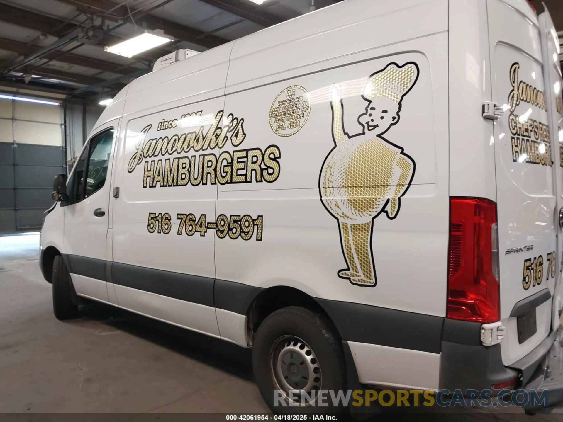 14 Фотография поврежденного автомобиля WD3PF0CD7KP054749 MERCEDES-BENZ SPRINTER 2500 2019