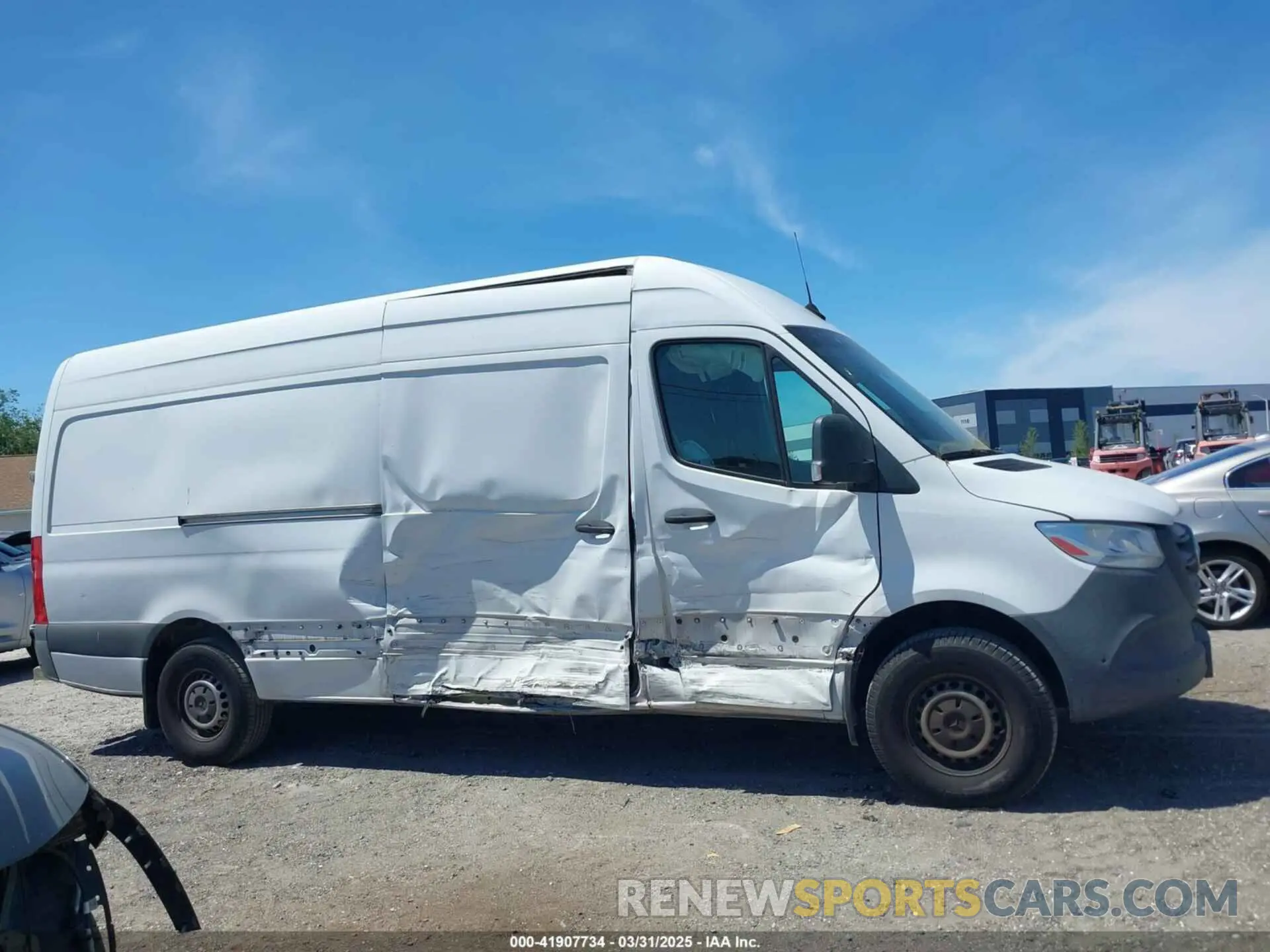 13 Photograph of a damaged car WD3PF1CD0KP170977 MERCEDES-BENZ SPRINTER 2500 2019
