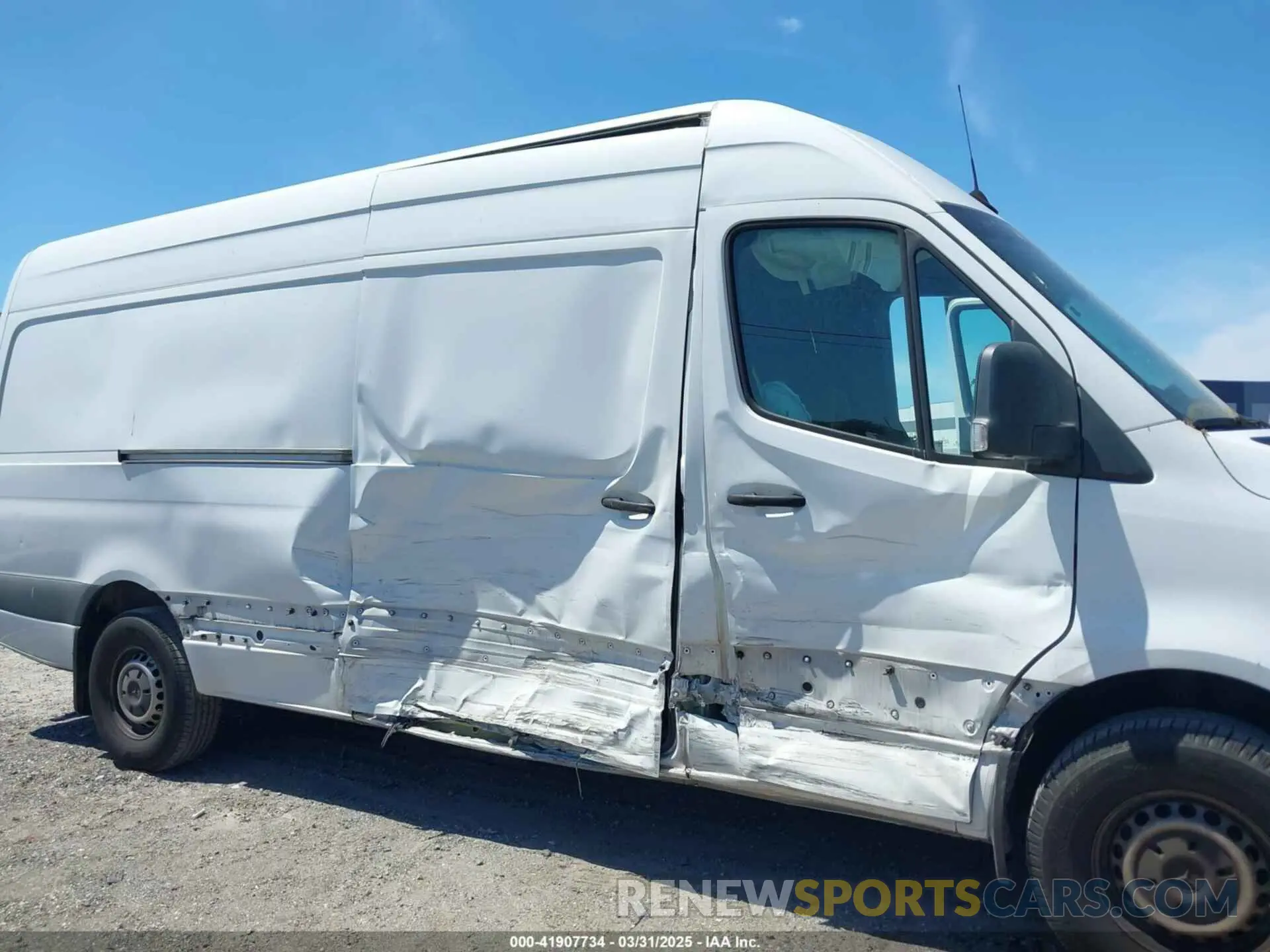 6 Photograph of a damaged car WD3PF1CD0KP170977 MERCEDES-BENZ SPRINTER 2500 2019